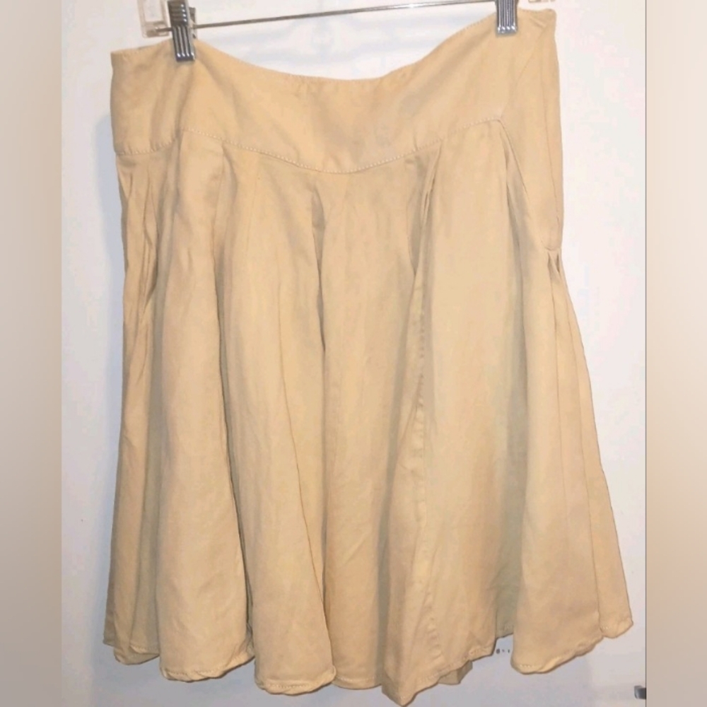 Anthropology Women's Khaki-Colored Flared Skirt -Pleated -Linen Blend Sz 12 NWOT